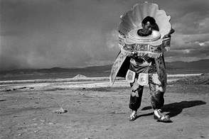 Altiplano dancer