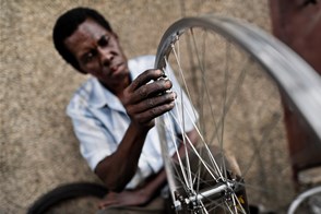 Bicycle workshop (Cali, Colombia)