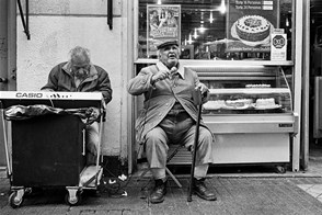 A blind man's song (Santiago de Chile, Chile)