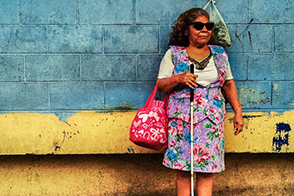 A blind woman in San Miguelito (San Salvador, El Salvador)