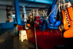 Boxing gloves (Mexico City, Mexico)