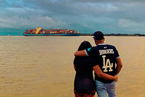 Navigating to Buenaventura (Buenaventura, Colombia)