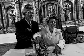 The marriage of an old couple (Villa de Leyva, Colombia)