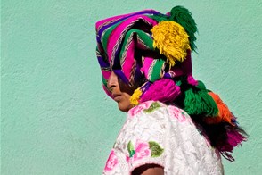 Maya woman (San Francisco El Alto, Guatemala)
