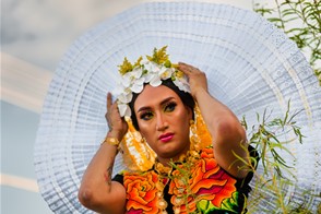 Muxes (Juchitán de Zaragoza, Oaxaca, Mexico)