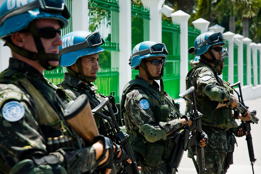 The UN soldiers from Brazil in front of the Presidential Palace in Port-au-Prince, Haiti.
