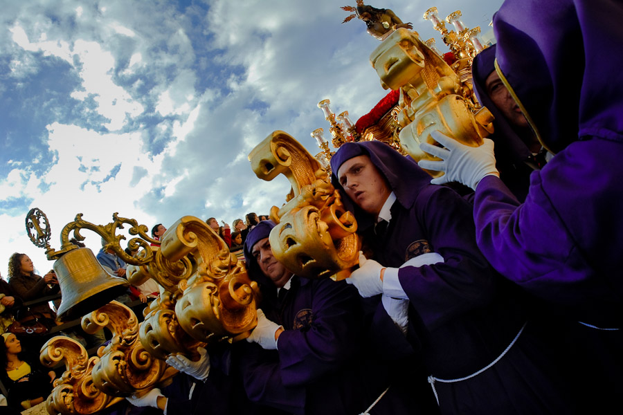 The thrones (with the Paso scene on the top) are physically carried on the shoulders of the carriers during the Easter celebrations.