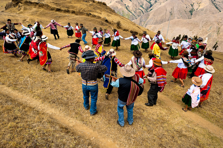 Yawar fiesta (Apurímac, Cotabambas, Peru)