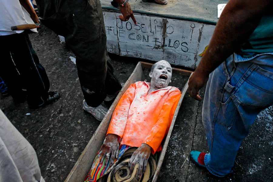 Symbolic funeral of Joselito Carnaval, a character which represent the Carnival of Barranquilla