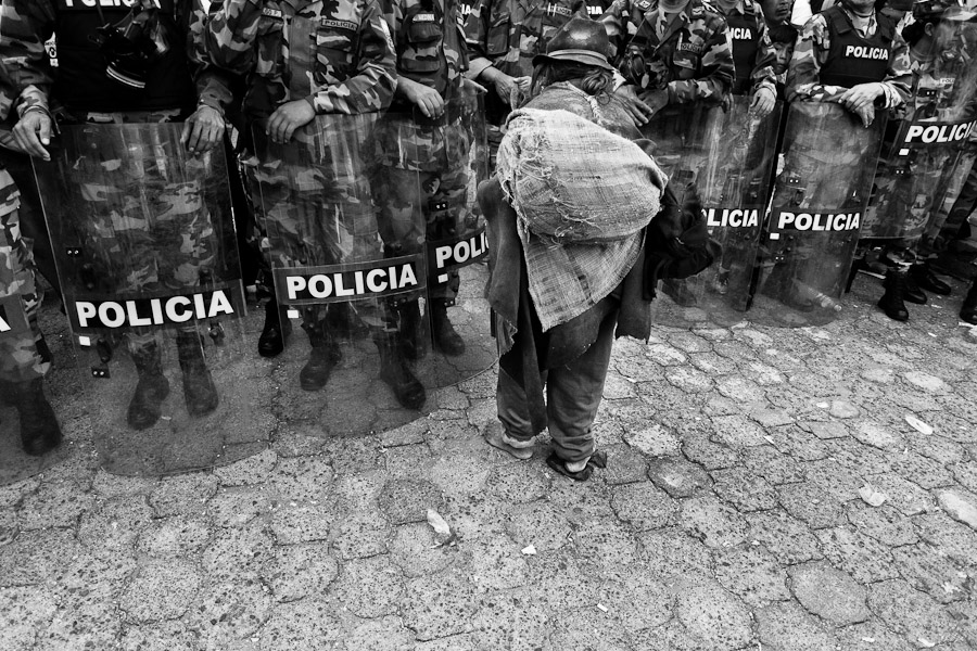 The high tension and aggression between dancing Indians must be often eliminated by the riot police squads.